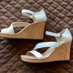 Toms Wedge Sandals